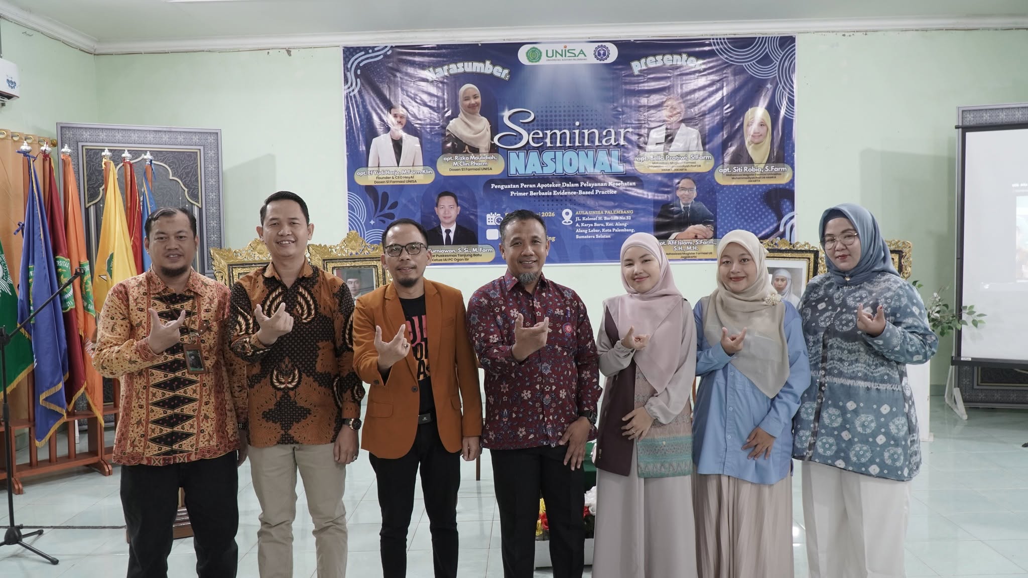 𝐒𝐞𝐦𝐢𝐧𝐚𝐫 𝐍𝐚𝐬𝐢𝐨𝐧𝐚𝐥 𝐛𝐞𝐫𝐭𝐚𝐣𝐮𝐤 "𝐏𝐞𝐧𝐠𝐮𝐚𝐭𝐚𝐧 𝐏𝐞𝐫𝐚𝐧 𝐀𝐩𝐨𝐭𝐞𝐤𝐞𝐫 𝐝𝐚𝐥𝐚𝐦 𝐏𝐞𝐥𝐚𝐲𝐚𝐧𝐚𝐧 𝐊𝐞𝐬𝐞𝐡𝐚𝐭𝐚𝐧 𝐏𝐫𝐢𝐦𝐞𝐫 𝐁𝐞𝐫𝐛𝐚𝐬𝐢𝐬 𝐄𝐯𝐢𝐝𝐞𝐧𝐜𝐞-𝐁𝐚𝐬𝐞𝐝 𝐏𝐫𝐚𝐜𝐭𝐢𝐜𝐞" 𝐏𝐫𝐨𝐠𝐫𝐚𝐦 𝐒𝐭𝐮𝐝𝐢 𝐒𝟏 𝐅𝐚𝐫𝐦𝐚𝐬𝐢 𝐔𝐧𝐢𝐯𝐞𝐫𝐬𝐢𝐭𝐚𝐬 '𝐀𝐢𝐬𝐲𝐢𝐲𝐚𝐡 𝐏𝐚𝐥𝐞𝐦𝐛𝐚𝐧𝐠